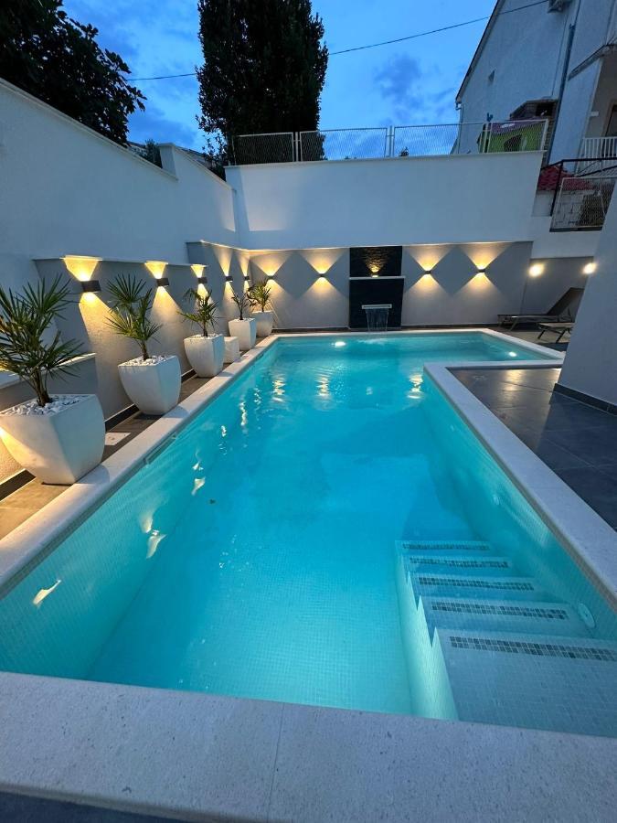 טרוגיר Apartments Imperium מראה חיצוני תמונה